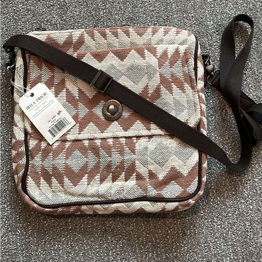 Bella Taylor Journey Crossbody